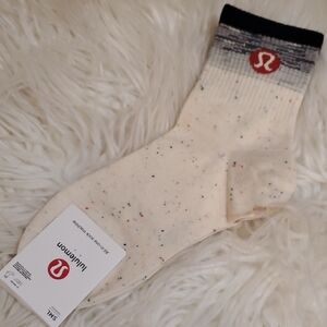 Lululemon crew socks